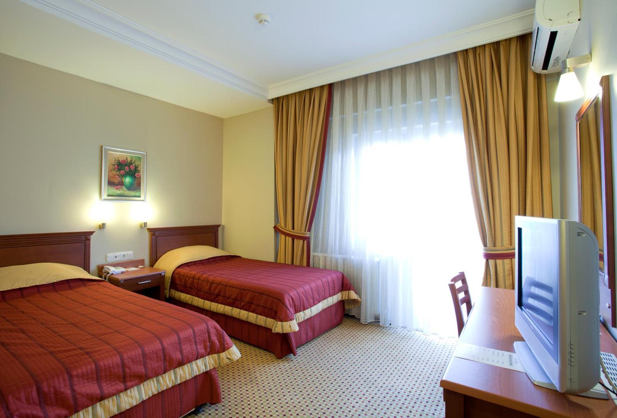 Sefa Hotel 2 Чорлу Екстер'єр фото